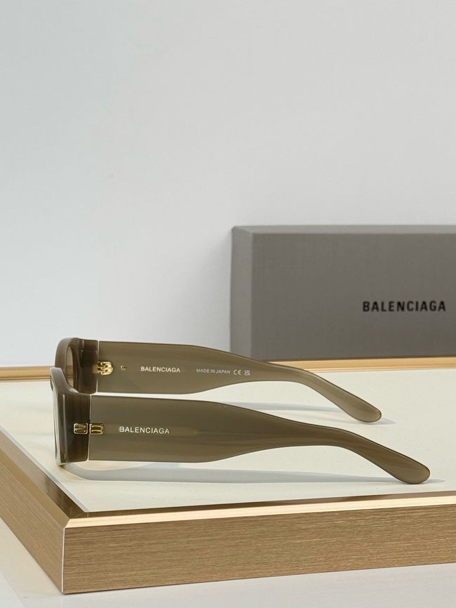 Balenciaga Sunglasses 821523-3