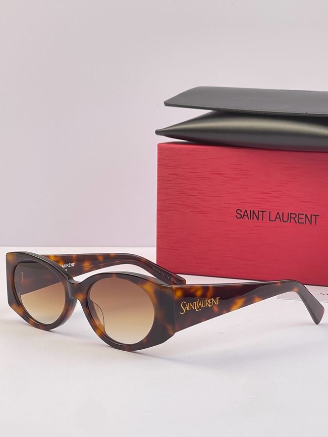 Saint Laurent Sunglasses 821510-2