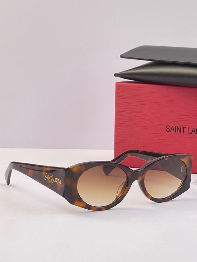 Saint Laurent Sunglasses 821510-2 Saint Laurent Sunglasses 821510-2