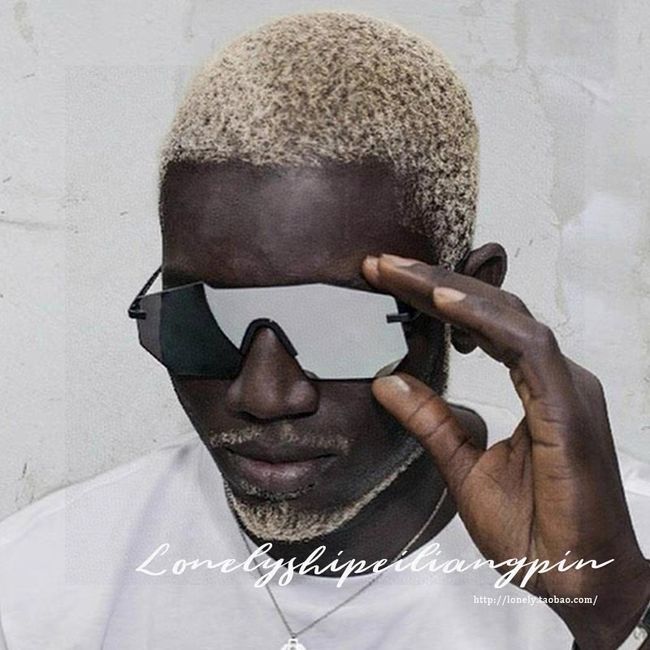 Fendi Sunglasses 821539-1