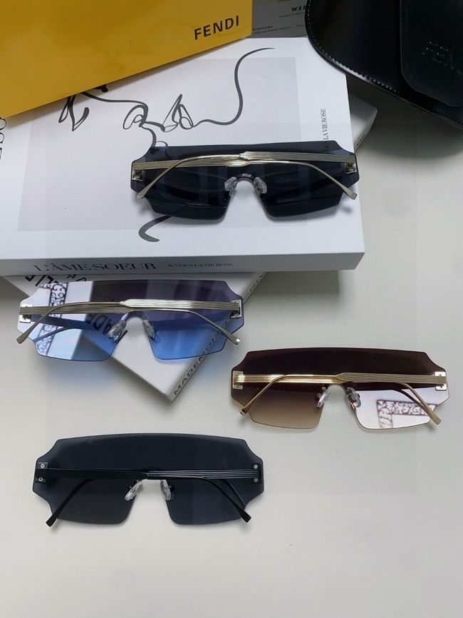 Fendi Sunglasses 821539-3 Fendi Sunglasses 821539-3