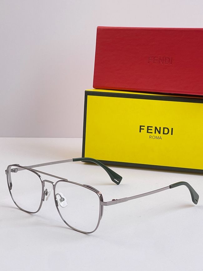Fendi Sunglasses 821541-4