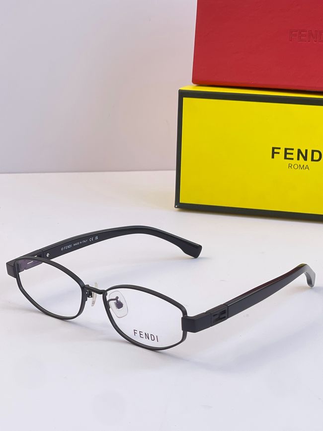 Fendi Sunglasses 821543-7
