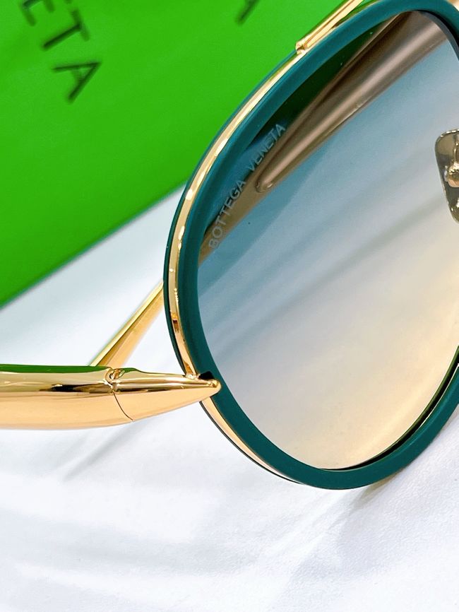 Gucci Sunglasses 821551-2 Gucci Sunglasses 821551-2