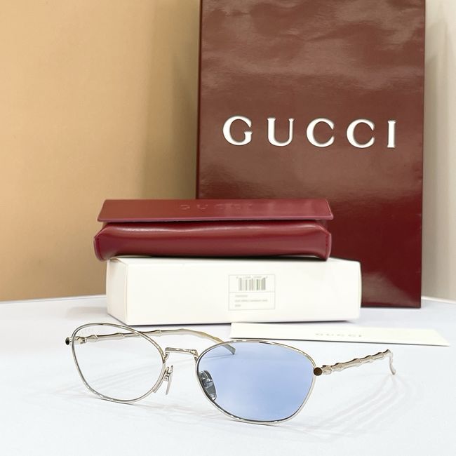 Gucci Sunglasses 821559-1