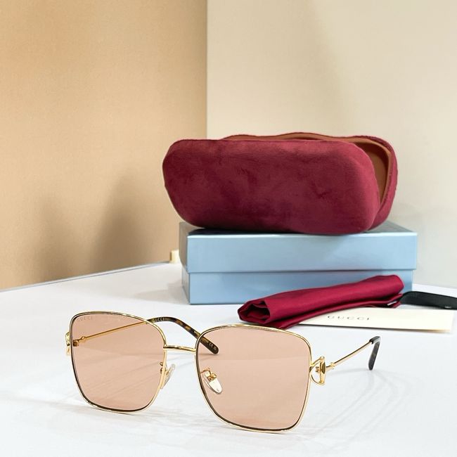 Gucci Sunglasses 821560-1