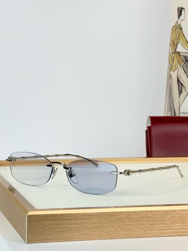 Gucci Sunglasses 821562-8