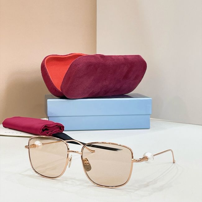 Gucci Sunglasses 821568-4 Gucci Sunglasses 821568-4