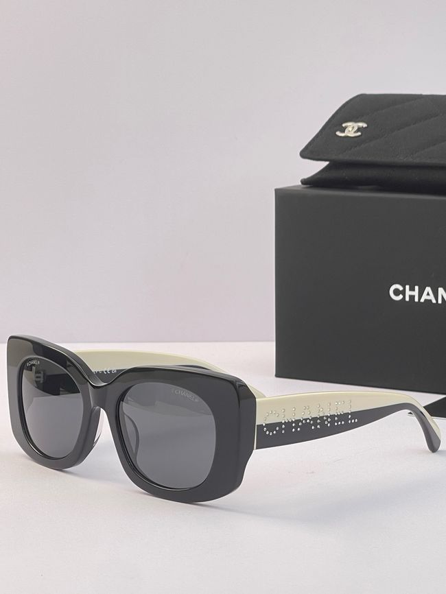 Chanel Sunglasses 821631-1