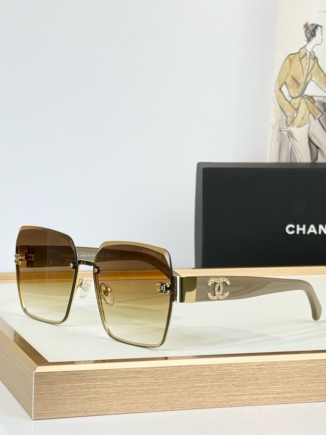 Chanel Sunglasses 821638-6