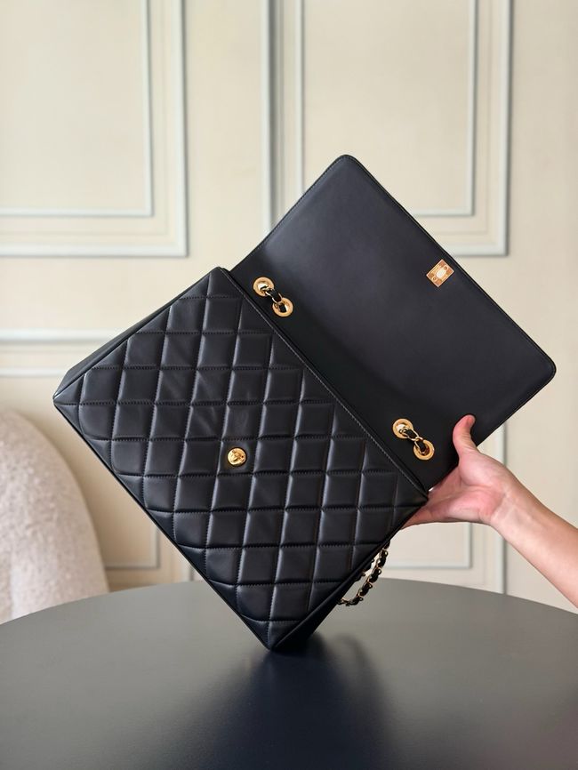 Chanel Large FLAP BAG sheepskin A2215 black