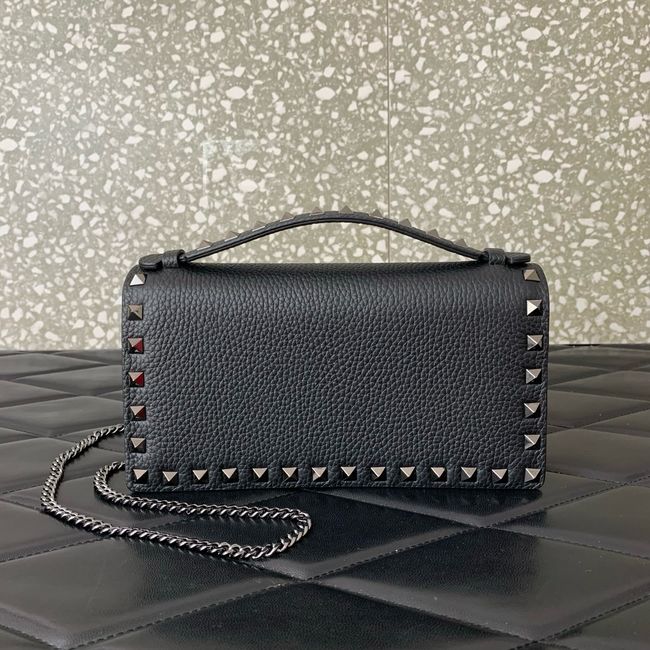 VALENTINO Rockstud calfskin chain bag SHI098 black
