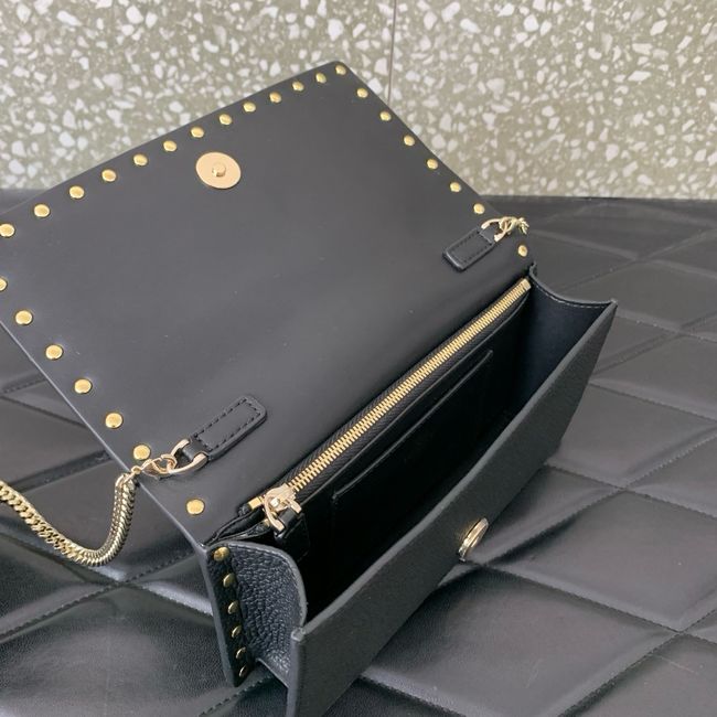 VALENTINO Rockstud calfskin chain bag SHI098 black&gold
