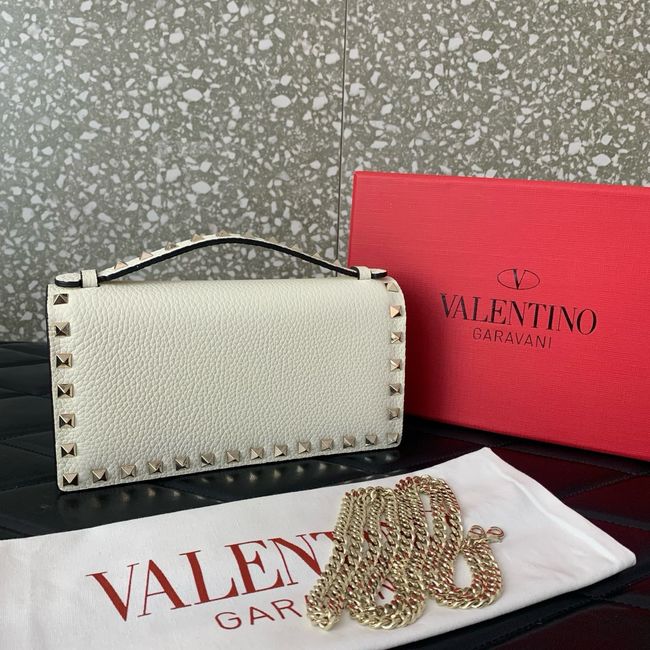 VALENTINO Rockstud calfskin chain bag SHI098 white