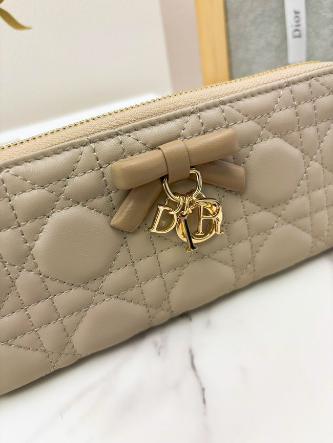 LADY DIOR LOTUS WALLET CANNAGE LAMBSKIN S2600 apricot LADY DIOR LOTUS WALLET CANNAGE LAMBSKIN S2600 apricot
