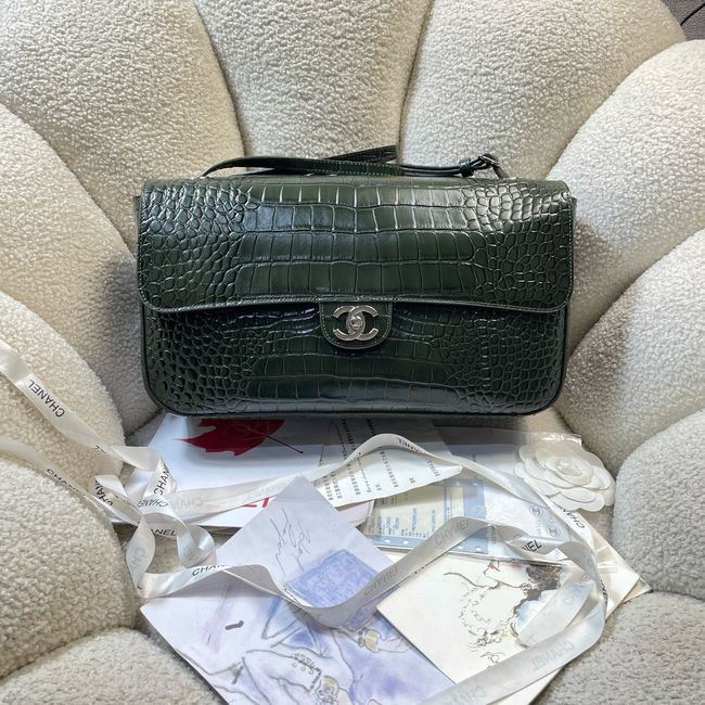 Chanel Crocodile Embossed Maxi Flap bag AS6231 green&Silver-Tone Metal