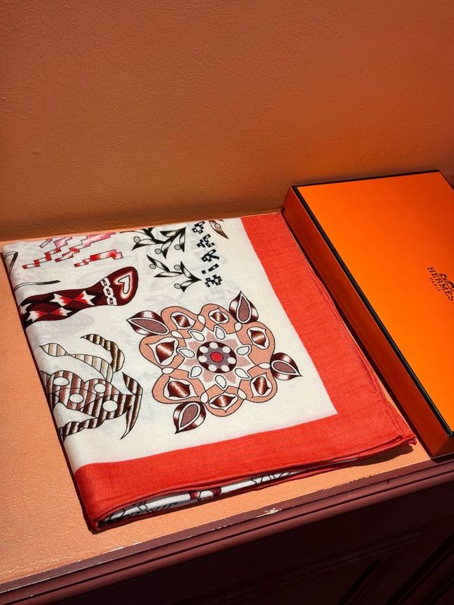 Hermes cashmere Shawl H24436-2 Hermes cashmere Shawl H24436-2