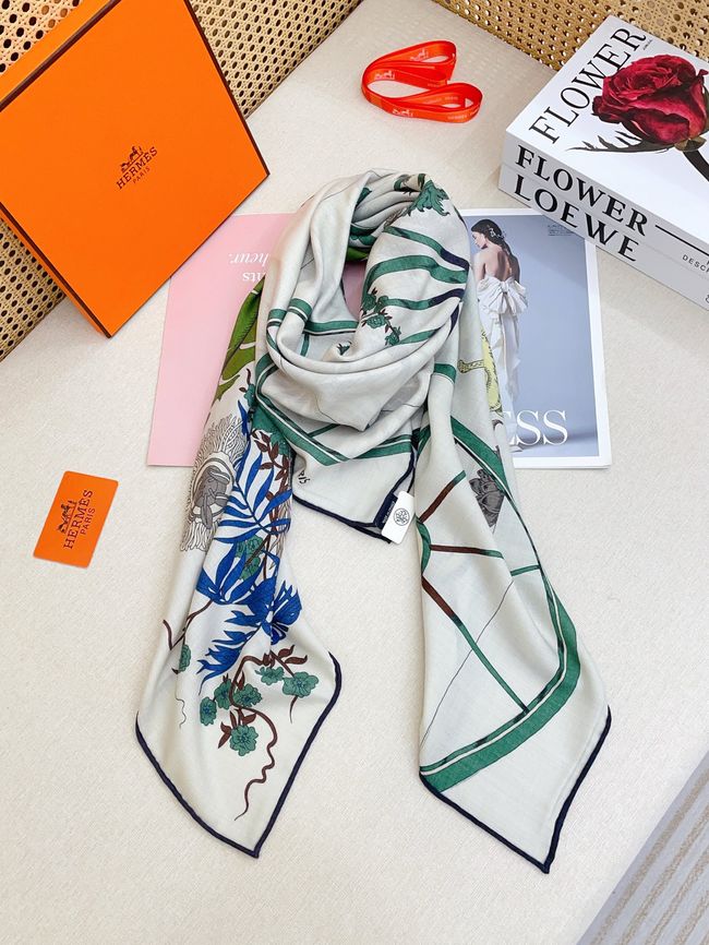 Hermes cashmere Shawl H24443-5 Hermes cashmere Shawl H24443-5