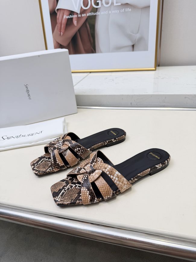 Saint Laurent tribute SANDALS in smooth leather 875936-11