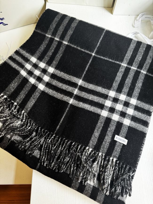 Burberry cashmere scarf BU0030-1 Burberry cashmere scarf BU0030-1