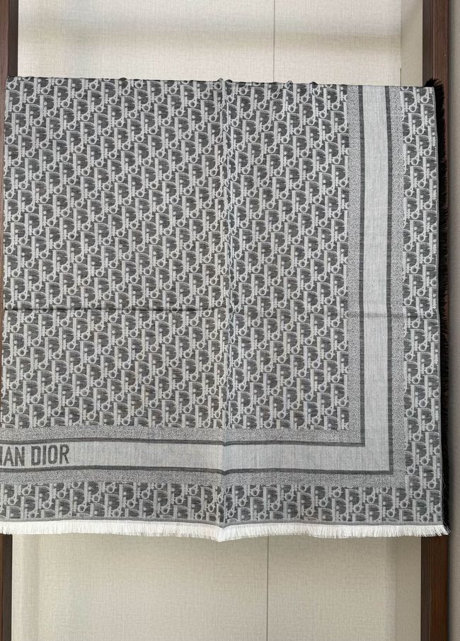 Dior Oblique Shawl Wool and Silk Jacquard I1058-7 Dior Oblique Shawl Wool and Silk Jacquard I1058-7