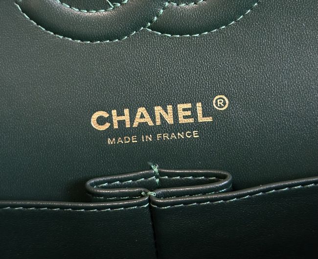 Chanel Small Flap Bag Crocodile Embossed 1112 green&gold Chanel Small Flap Bag Crocodile Embossed 1112 green&gold
