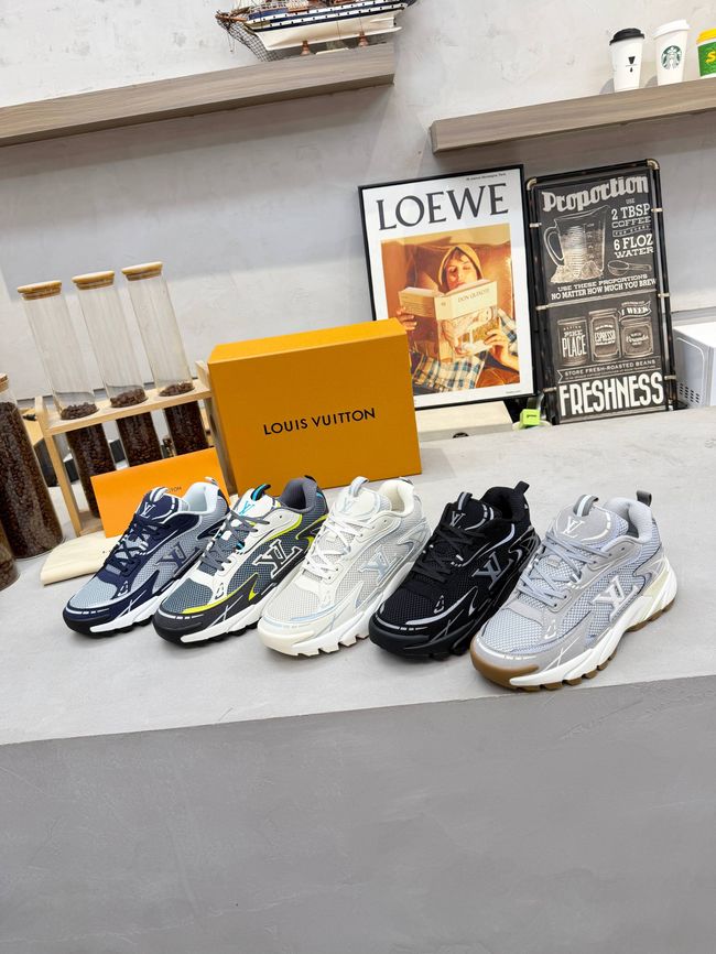 Louis Vuitton Tatic Runner Sneaker 1AKC4L-1