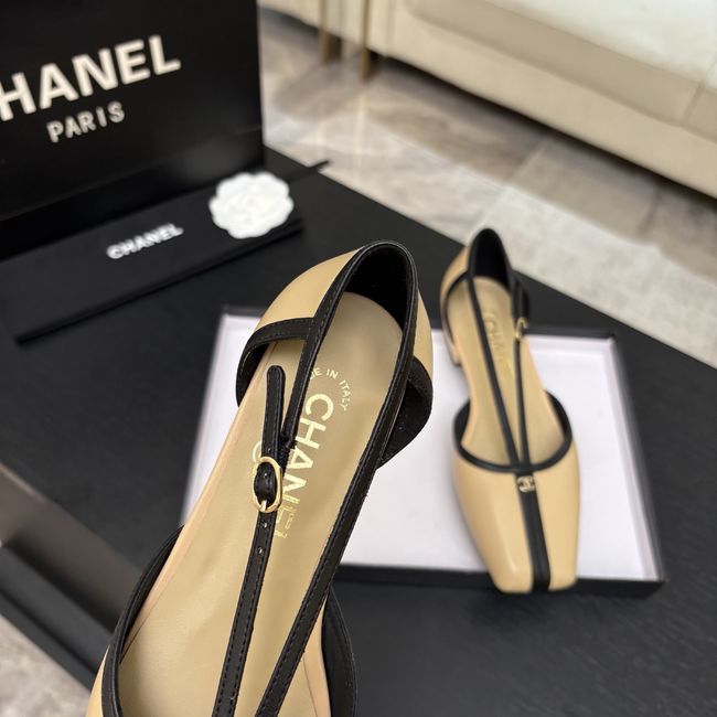 Chanel Mary Janes Patent Calfskin G47613-1