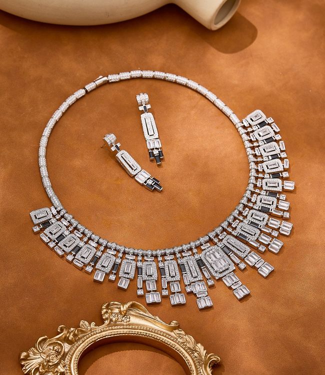 Cartier necklace&Earring EE10036