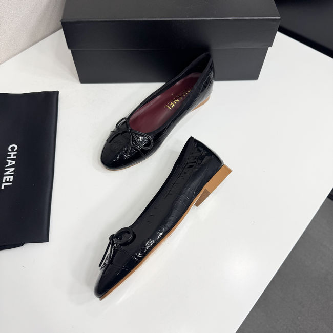 Chanel Ballet flats B26484-5