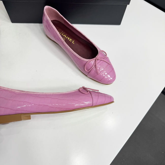 Chanel Ballet flats B26484-8