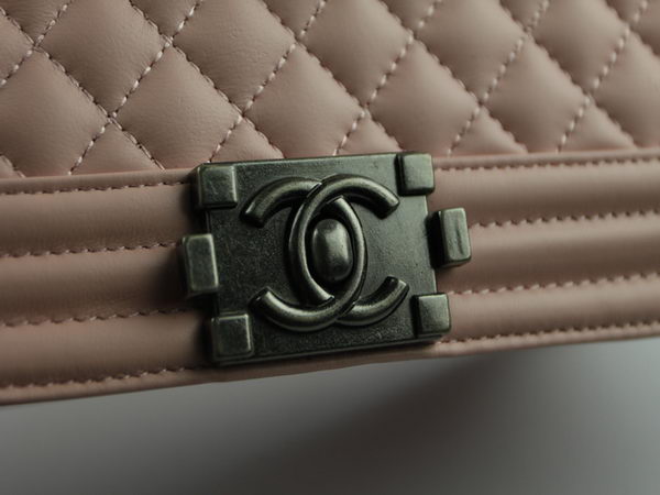 Chanel A67026 Pink Lambskin Leather Le Boy Flap Shoulder Bag Chanel A67026 Pink Lambskin Leather Le Boy Flap Shoulder Bag